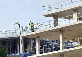 La construcción es uno de los sectores que más tira de la economía vasca.