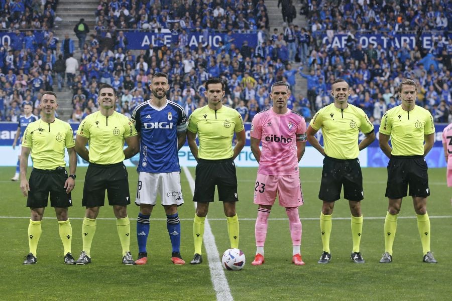 El Oviedo - Eibar, en imágenes