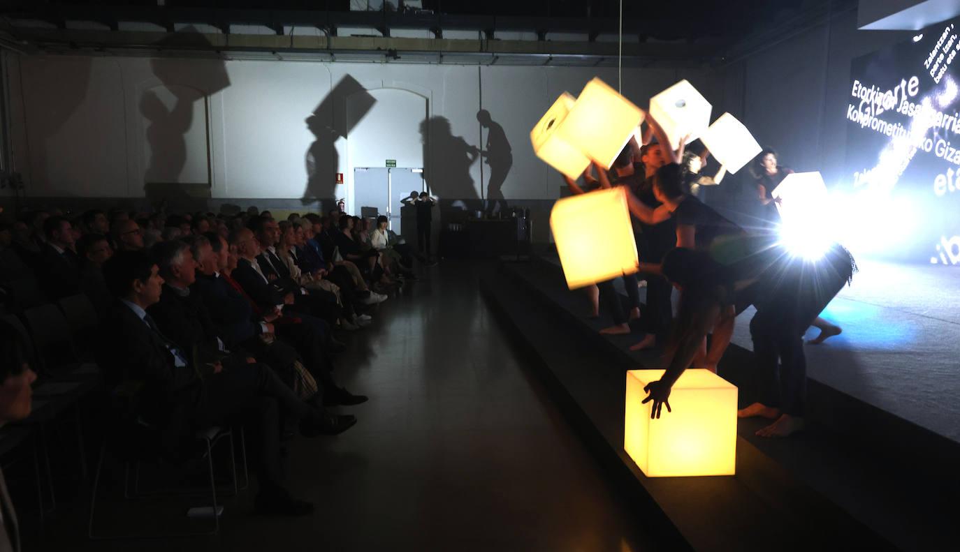 Respaldo institucional, económico y social en el acto de presentación