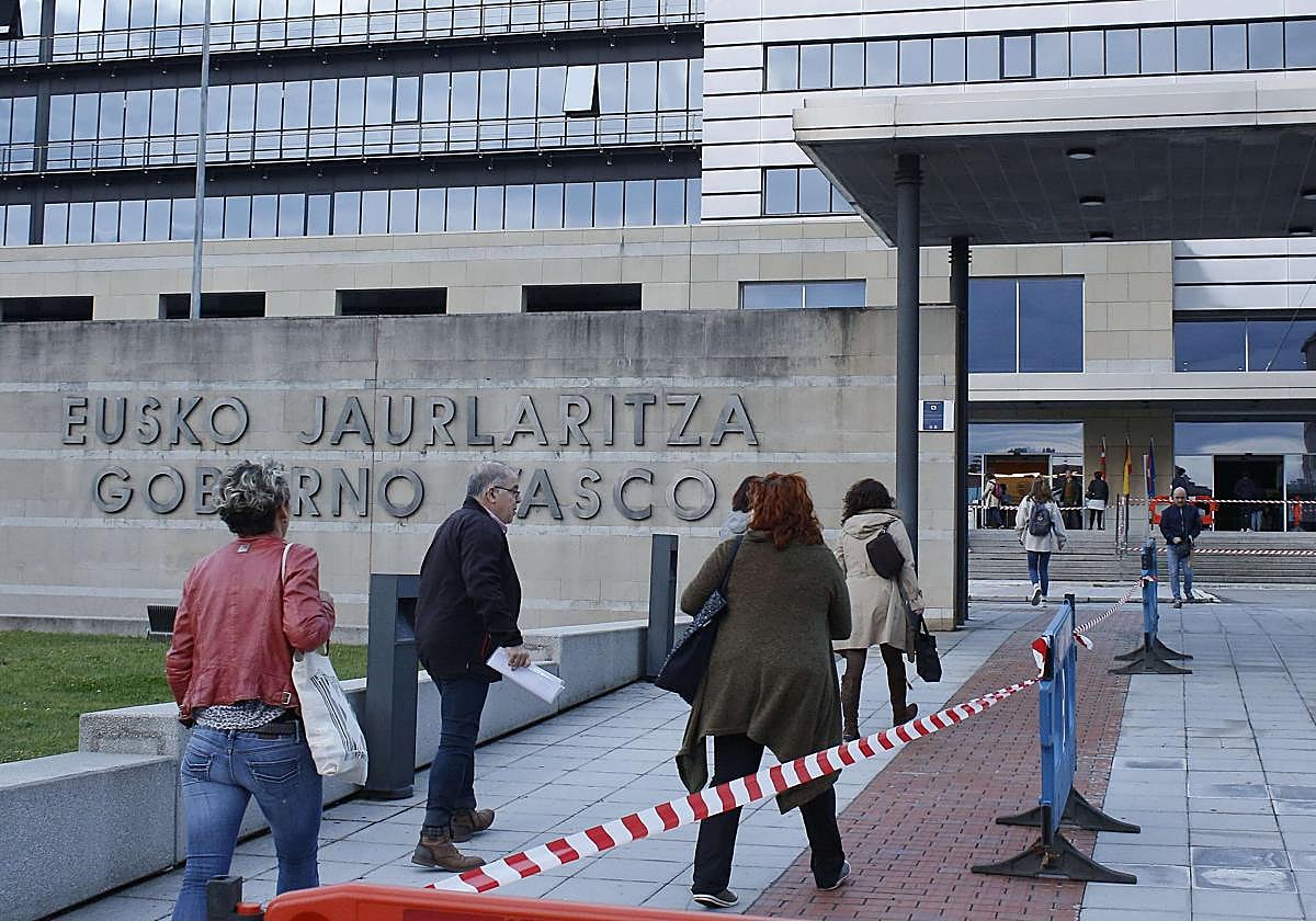 Trabajadores públicos del Gobierno Vasco.