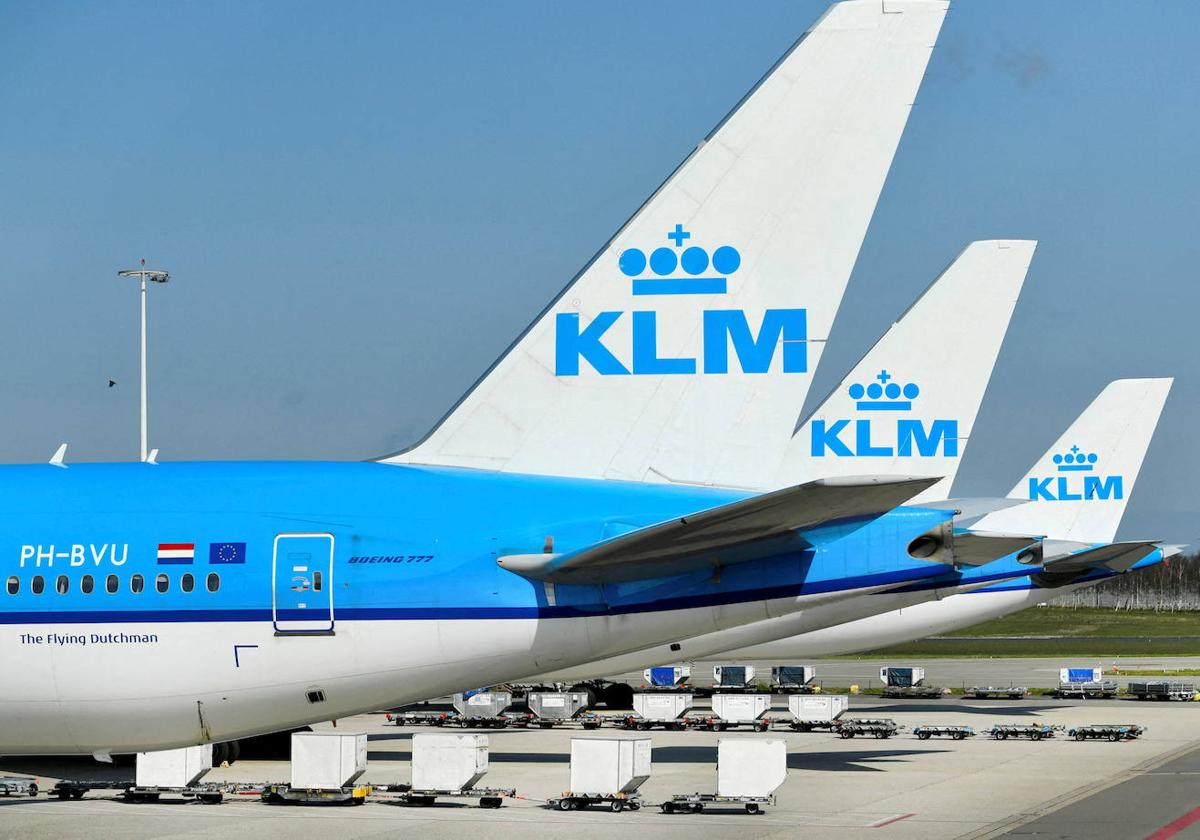 Aviones de KLM en el aeropuerto de Amsterdam.