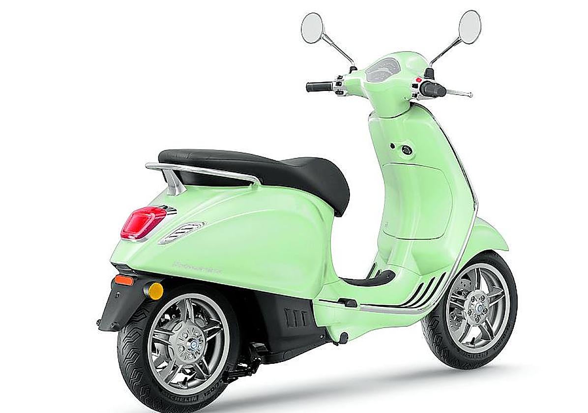 Vespa ya ofrece nuevos modelos de sus icónicas motocicletas