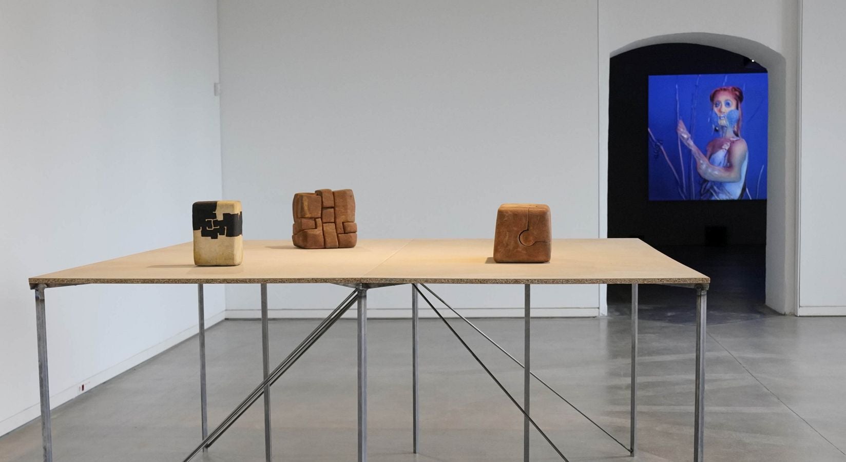 Chillida en Tabakalera: un diálogo entre generaciones