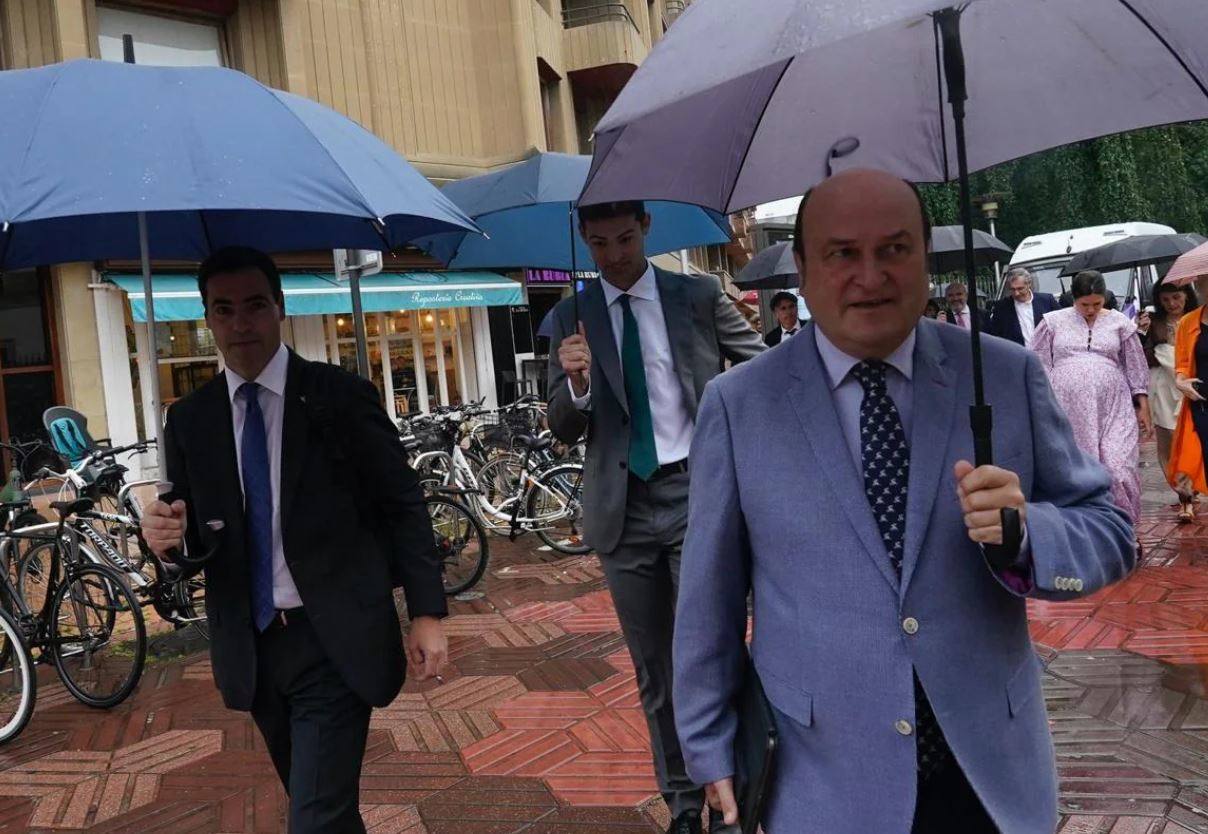 Las imágenes de la sesión de investidura