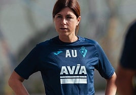 Aurora Cid durante un entrenamiento del equipo armero.