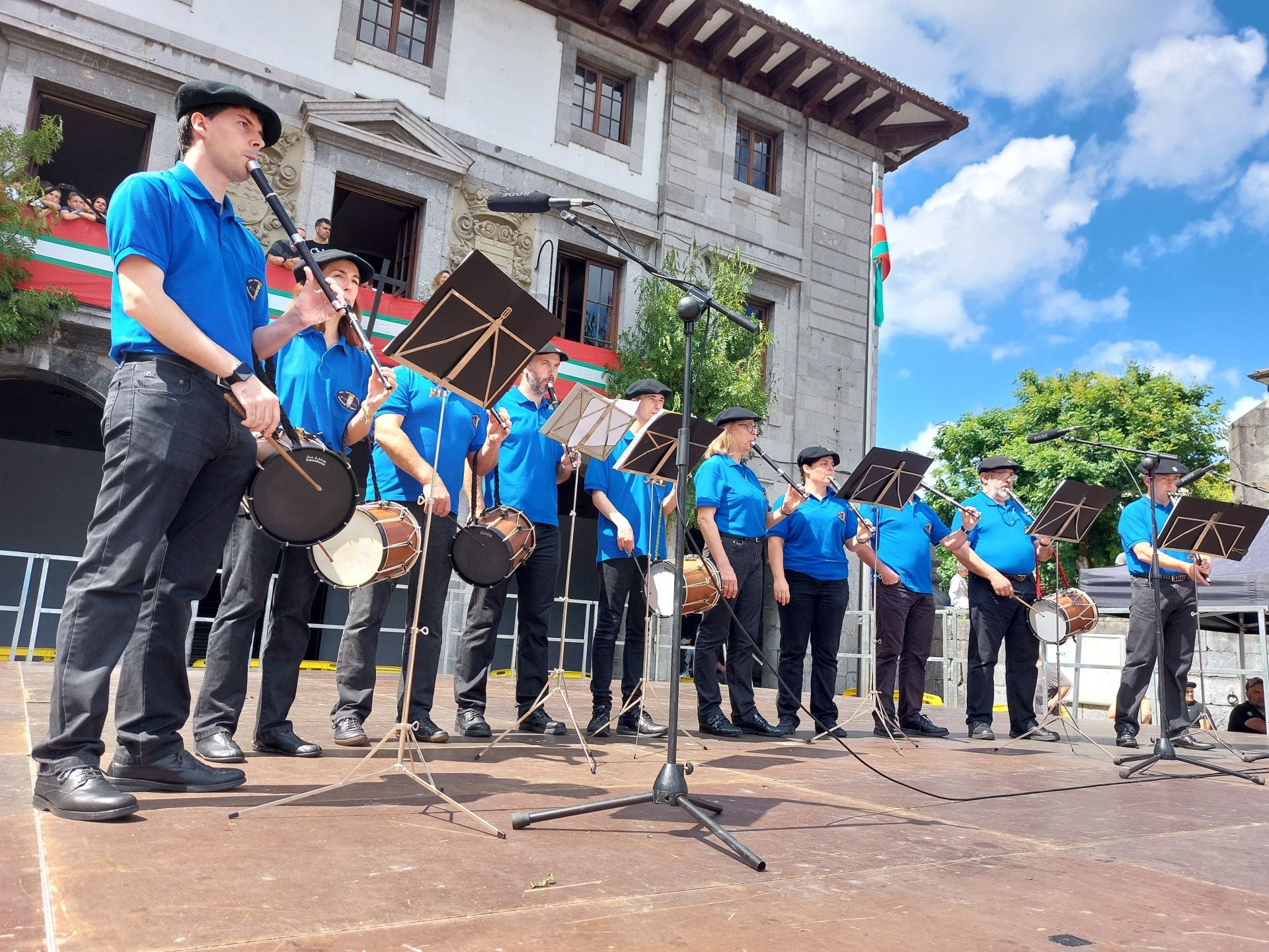 Andoain muestra un gran ambiente en San Juan