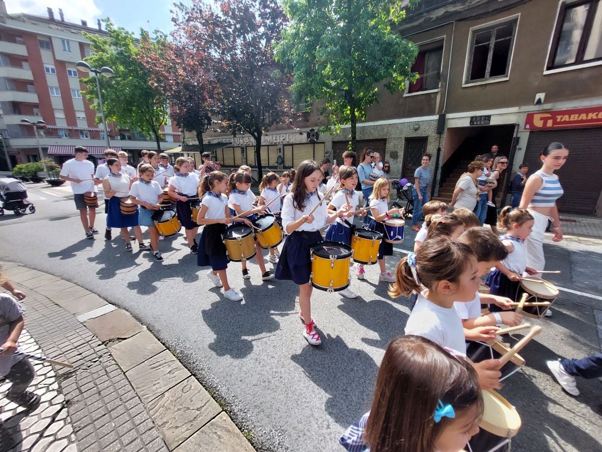 Tamborrada infantil y picoteo para celebrar San Juan
