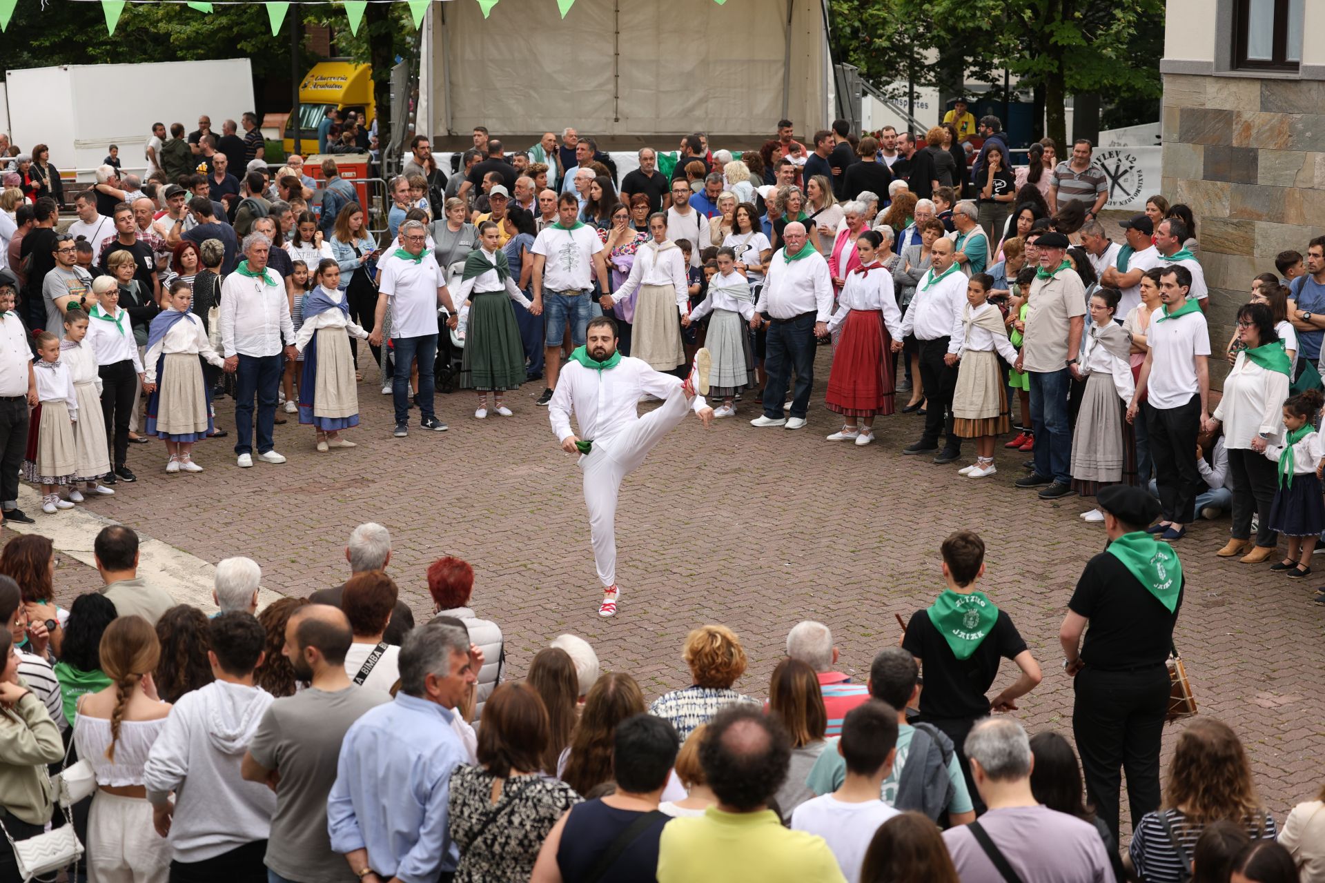 Arrancan las fiestas de Alza