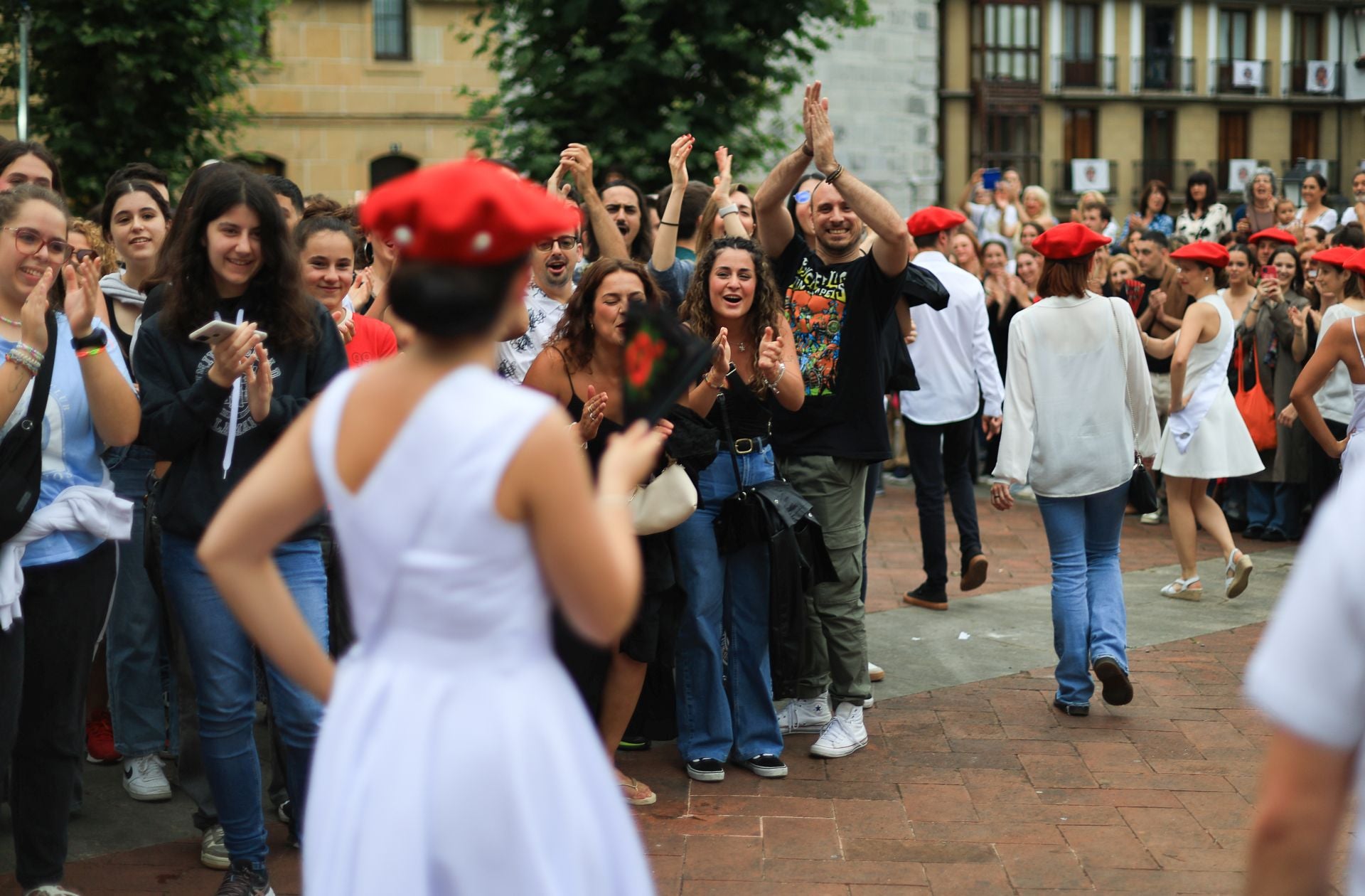 «Mostremos cómo convergen tradición, igualdad y celebración