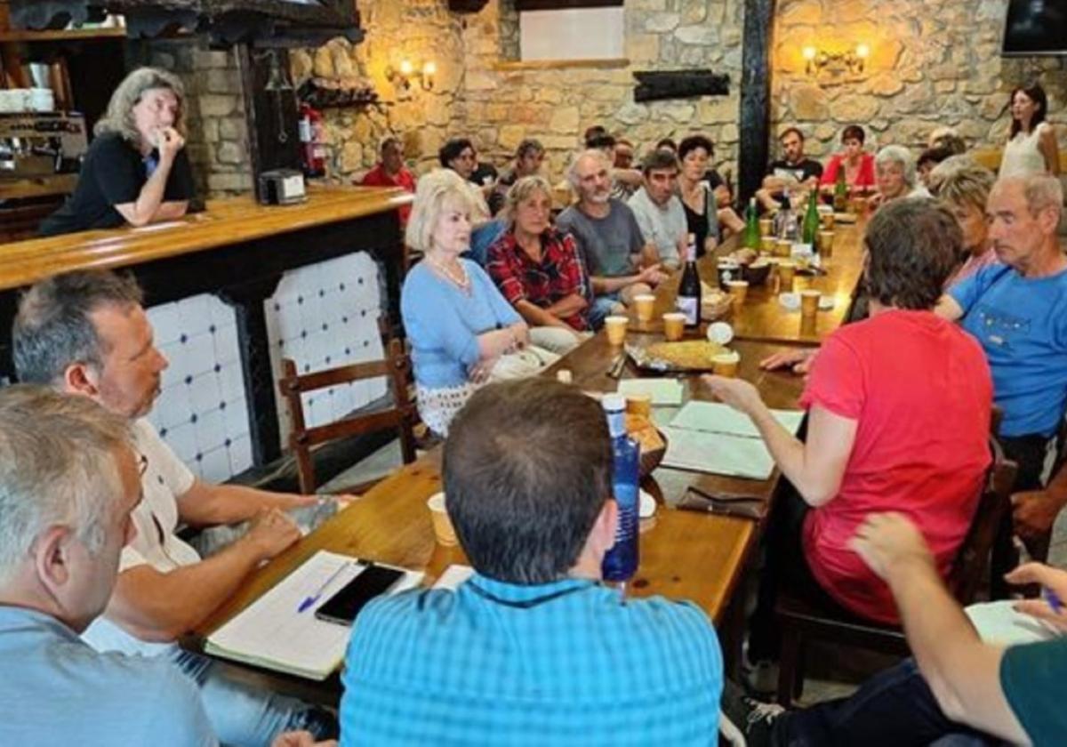 Asamblea celebrada en Gaintxurizketa.