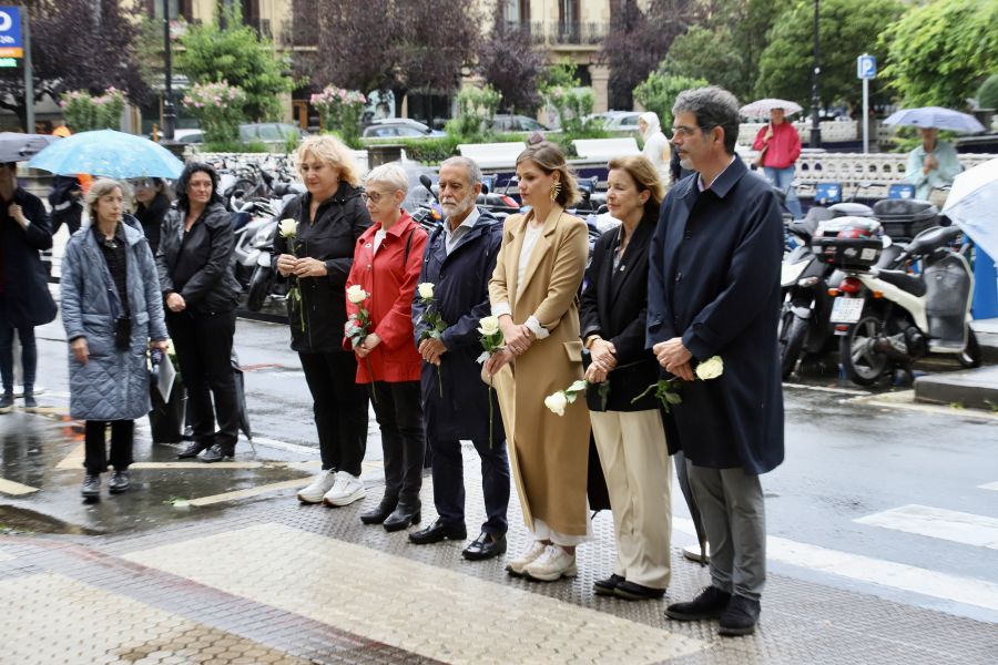 Donostia rinde tributo a la memoria de Manuel Orcera