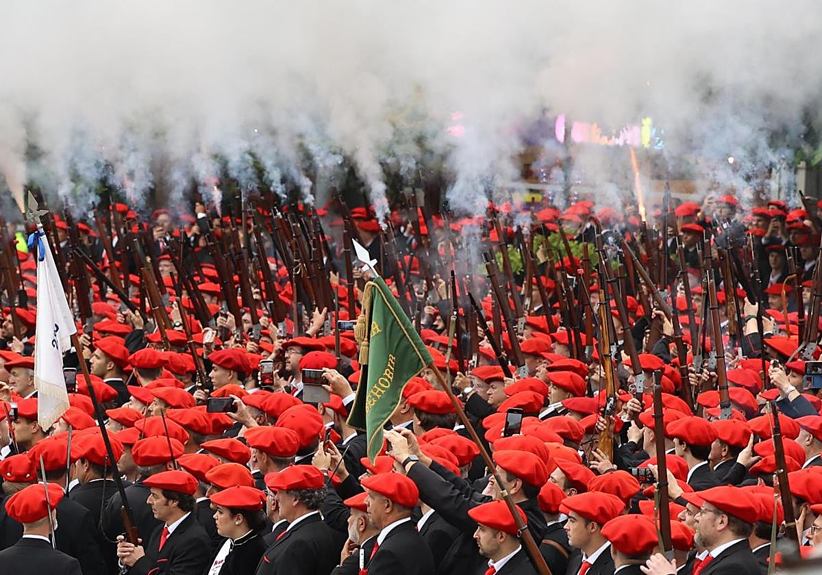 Fotos: Las imágenes del Alarde Tradicional de Irun