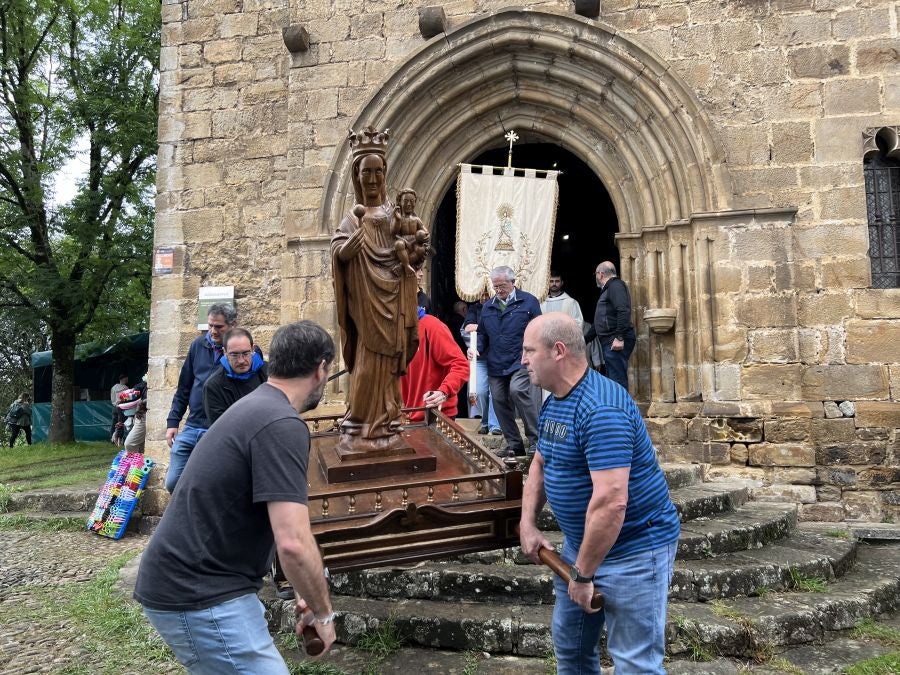 Ezpata Dantza a la Virgen en Zumarraga