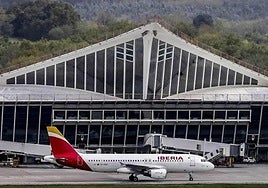 Deniegan el asilo al saharaui que lleva diez días 'atrapado' en el aeropuerto de Loiu