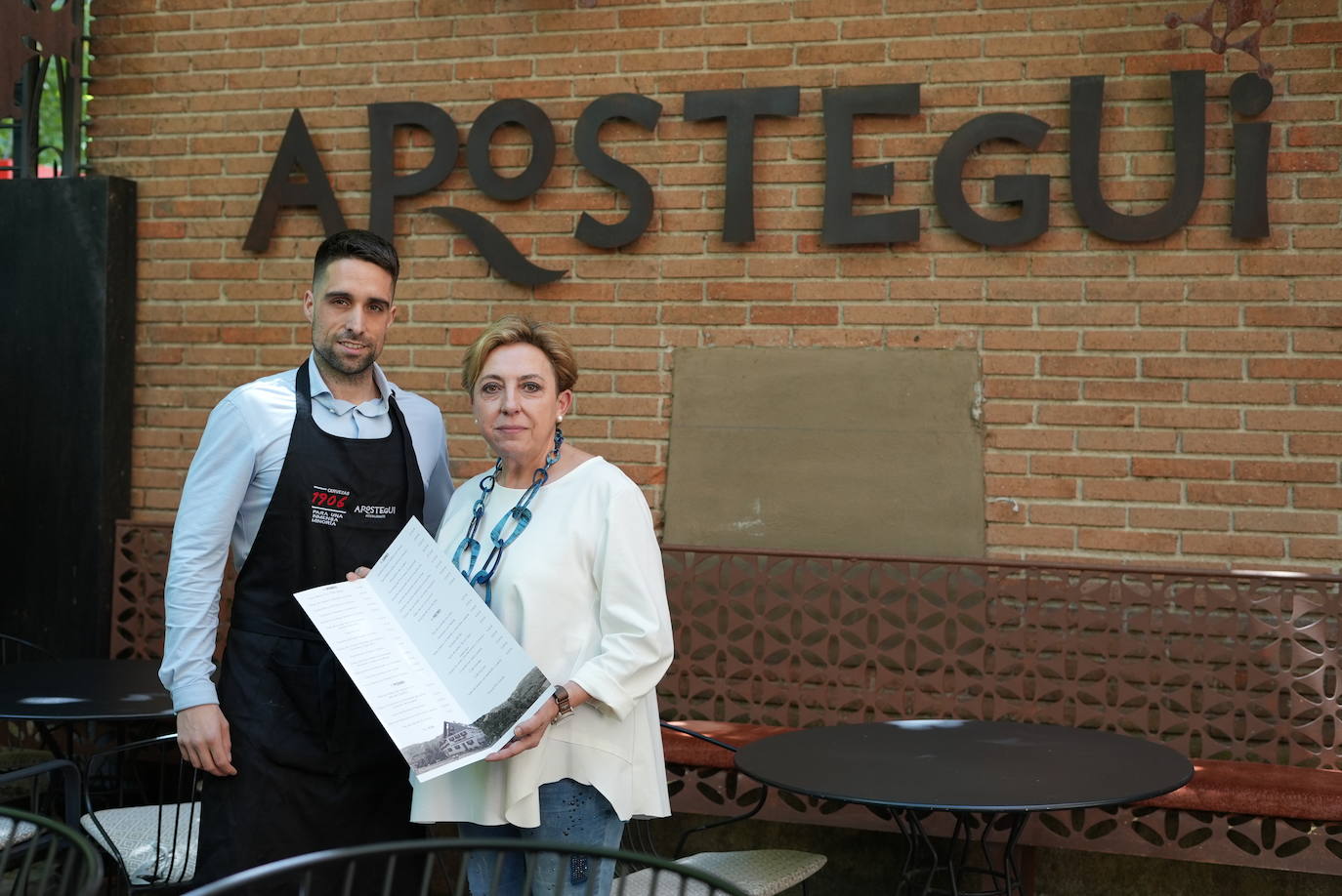 Pedro Casado y Elena Aróstegui.