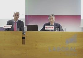 Ibon Urgoiti y Joseba Madariaga, en la presentación de este jueves en Bilbao.