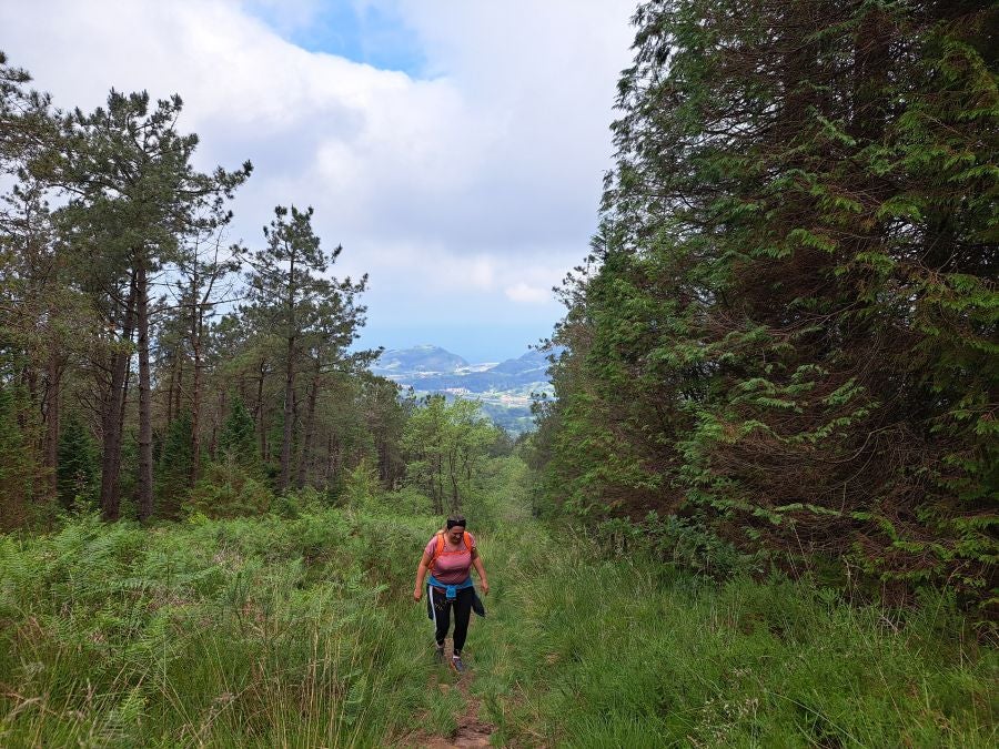 Paseo hasta la cima de Andatza