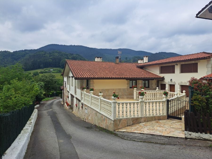 Paseo hasta la cima de Andatza