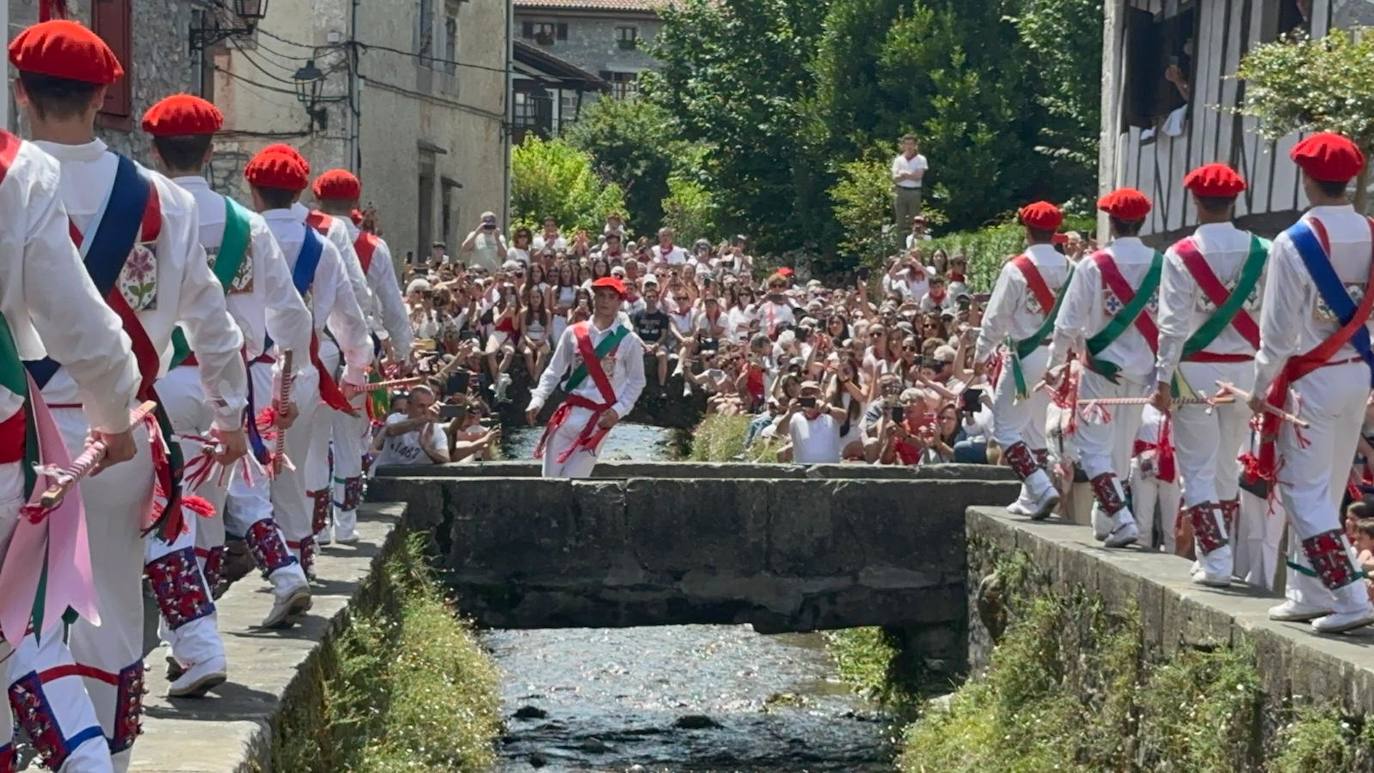 Lesaka sigue inmersa en sus Sanfermines