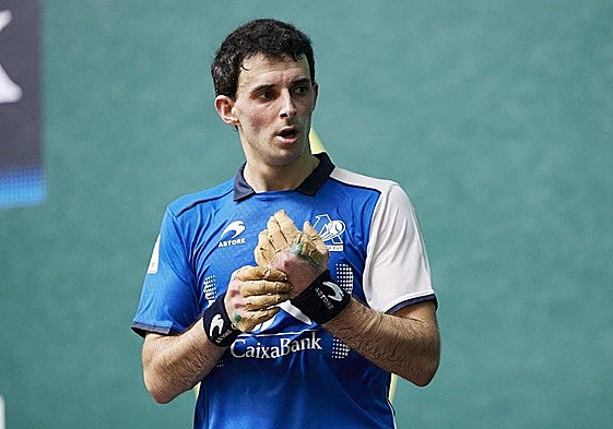 Jokin Altuna, en un partido disputado en el Labrit.