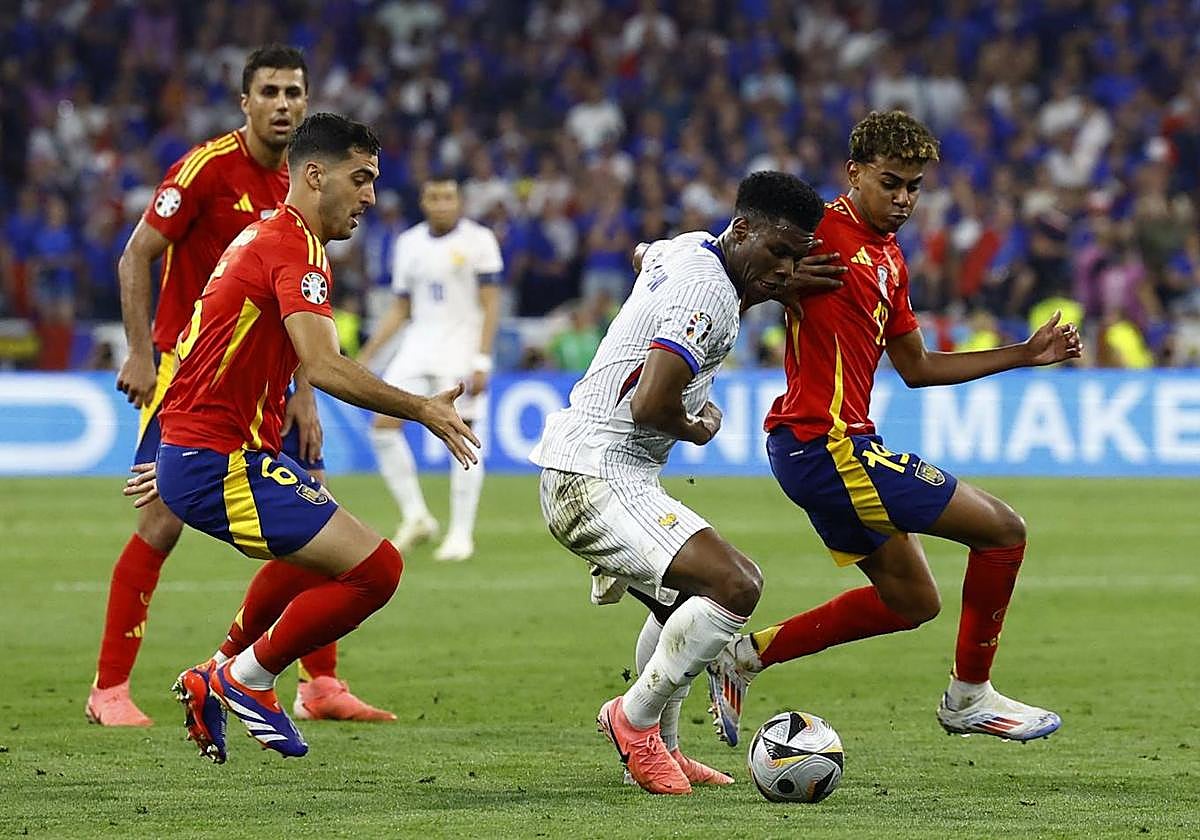 Merino y Yamal presionan a Tchouameni