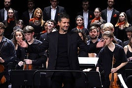 Rubén Gimeno dirige a la EGO en la temporada del pasado verano.