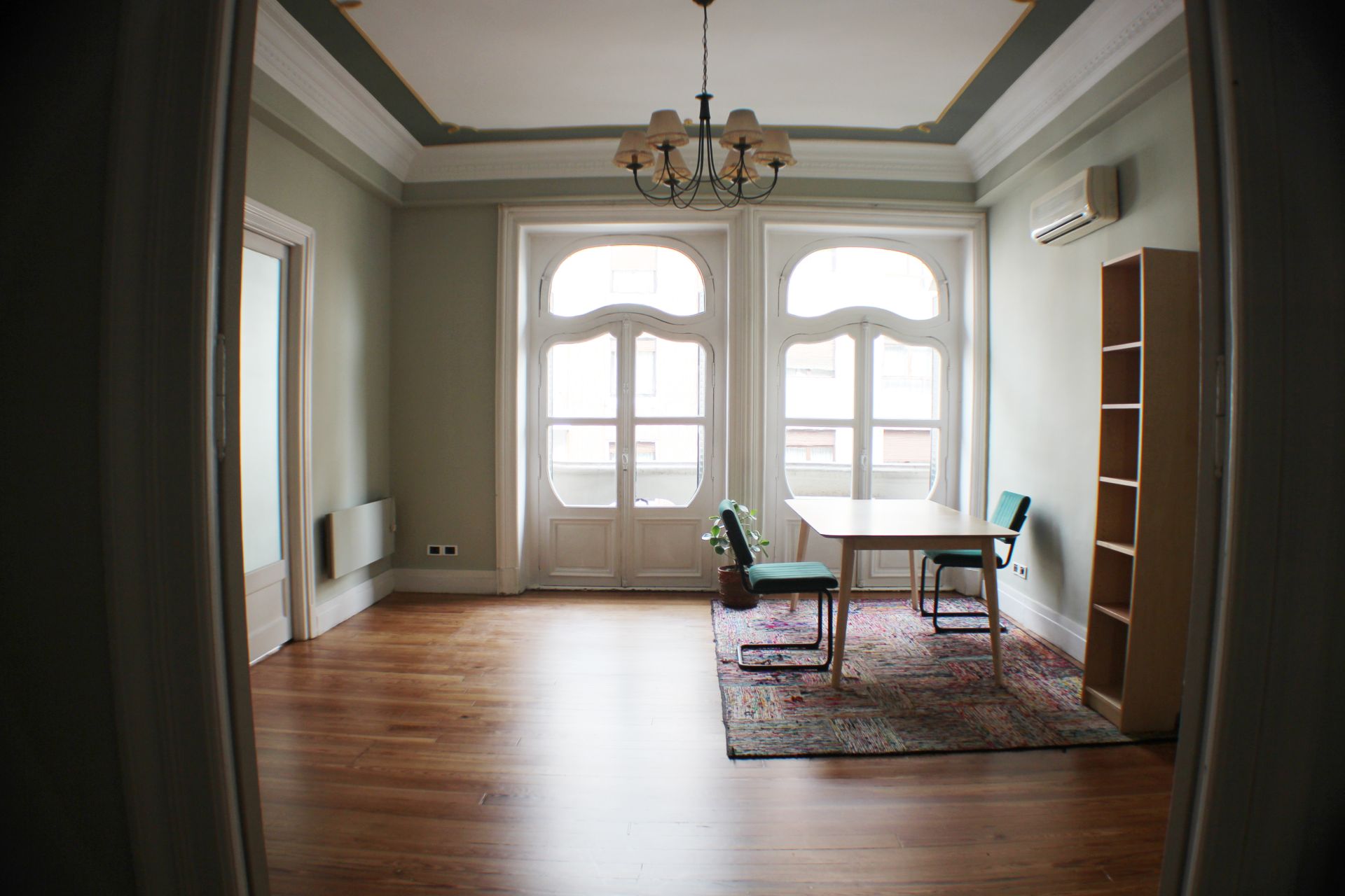 Emakume zinemagileek beren film luzea garatzeko egoitza artistikoa