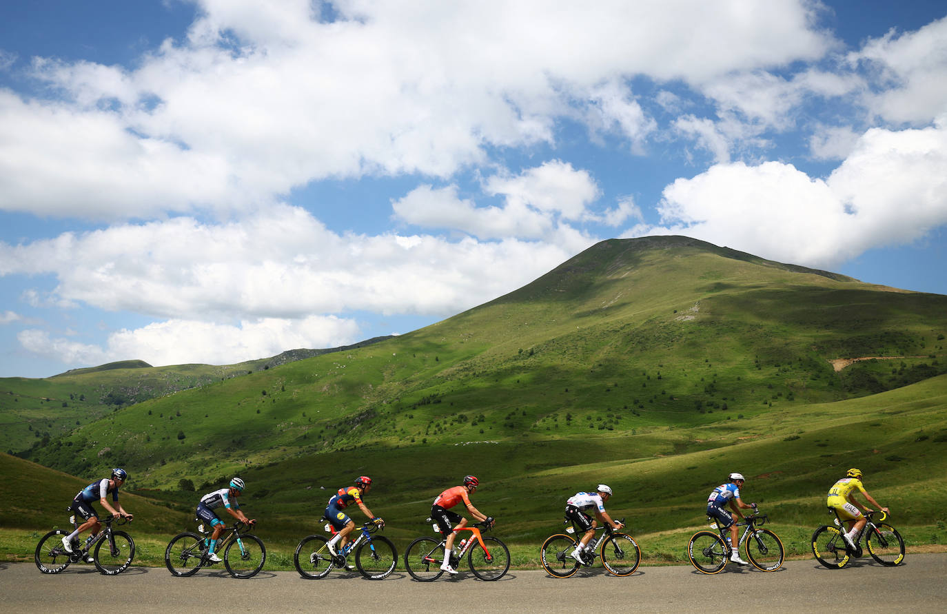 Las mejores imágenes de la 15ª etapa del Tour de Francia