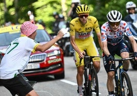 Pogacar y Vingegaard, durante la penúltima etapa del Tour de Francia.