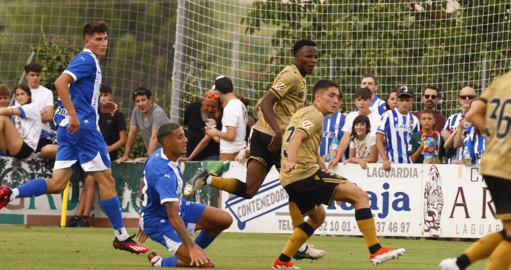 Galería de fotos del amistoso disputado entre Alavés y Real Sociedad en Laguardia