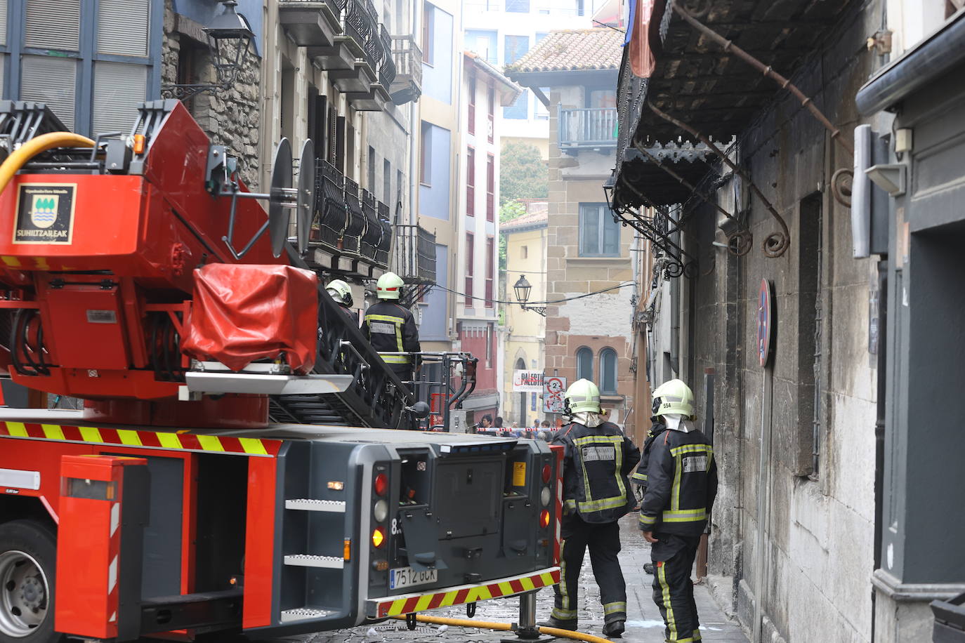 Las imágenes del incendio en Mutriku