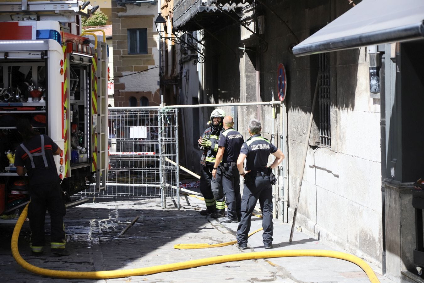 Un día después del incendio de Mutriku