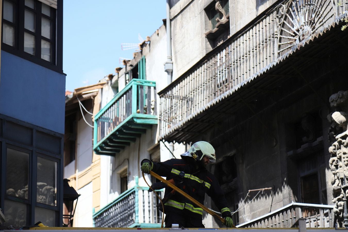 Un día después del incendio de Mutriku