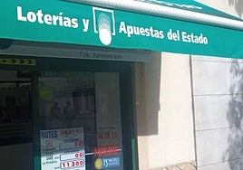 Una imagen de la Administración 'Hondarribia Loteriak' situada en la calle Zuloaga n. 8, de Hondarribia