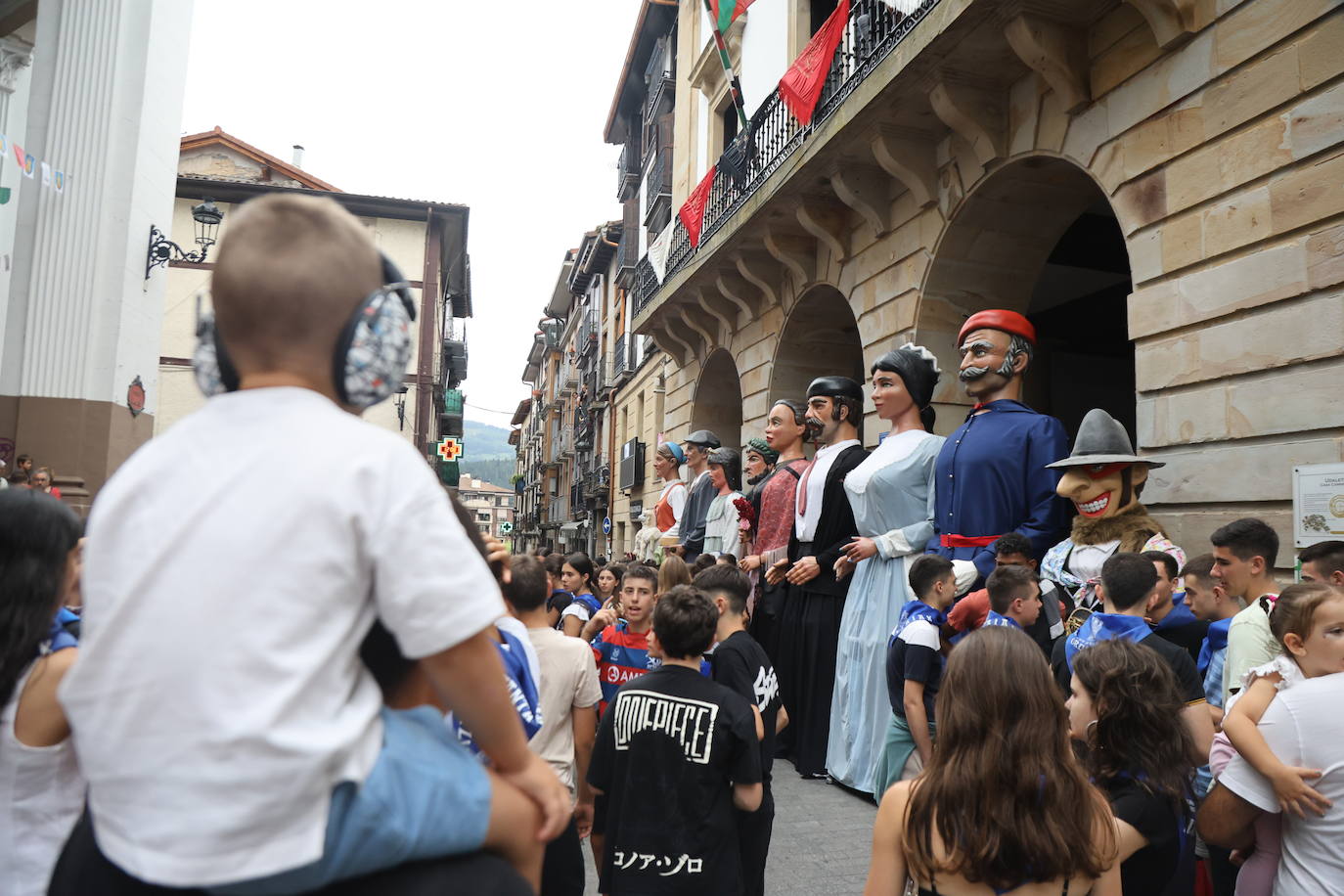 El txupinazo oficial abre las fiestas de Santa Ana en Ordizia