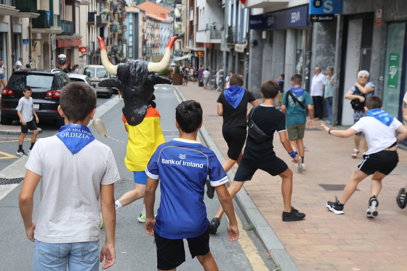 El txupinazo oficial abre las fiestas de Santa Ana en Ordizia