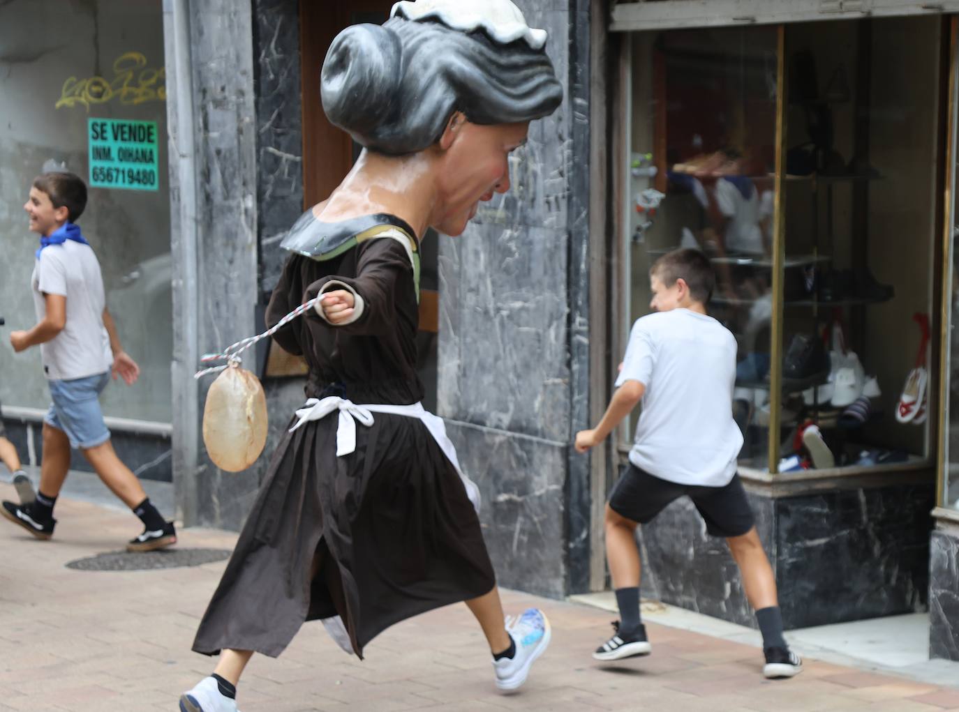 El txupinazo oficial abre las fiestas de Santa Ana en Ordizia