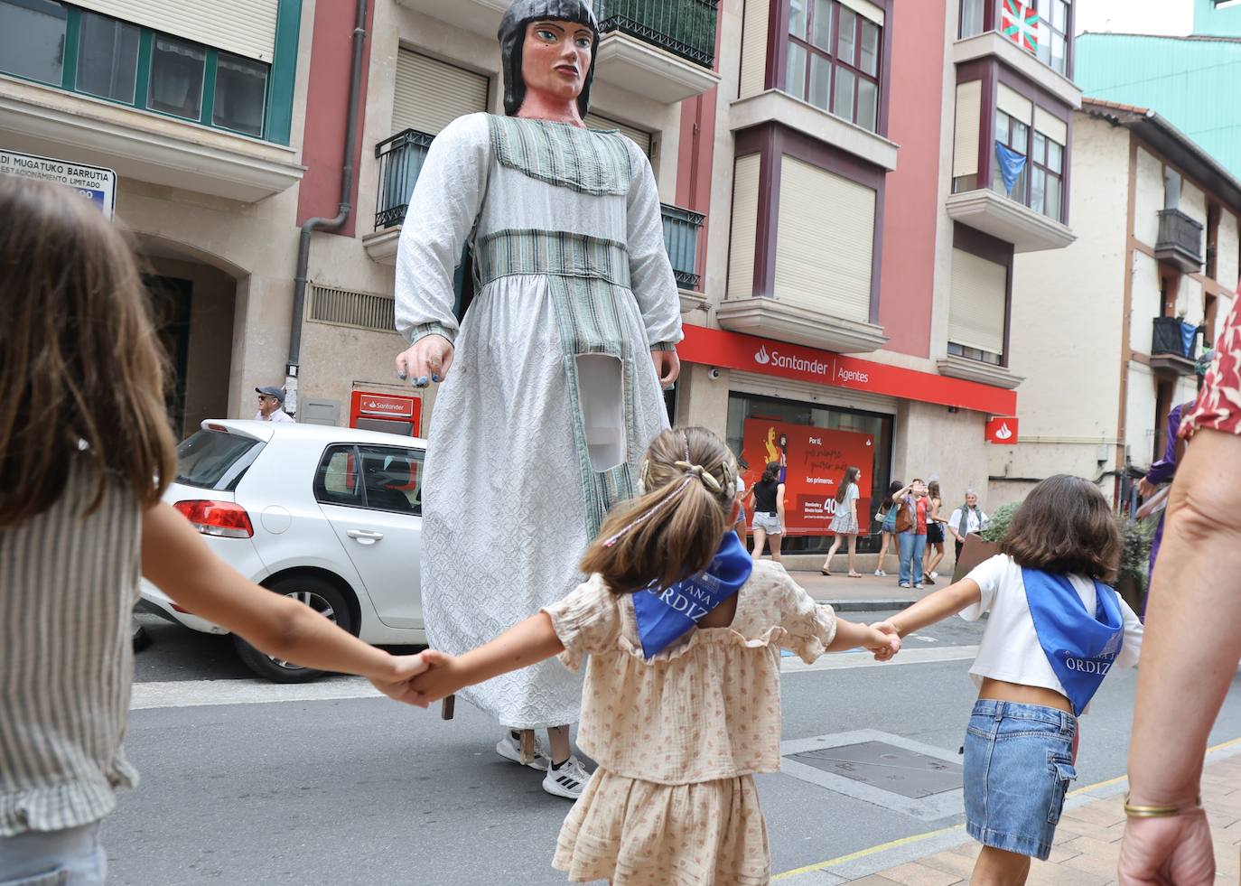 El txupinazo oficial abre las fiestas de Santa Ana en Ordizia