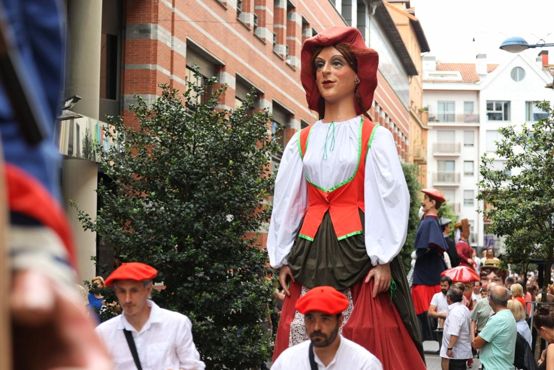 Errenteria despide por todo lo alto sus Madalenas