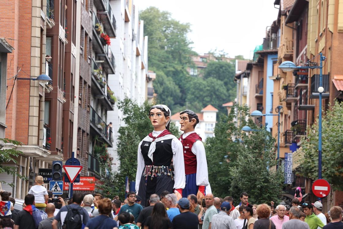 Errenteria despide por todo lo alto sus Madalenas