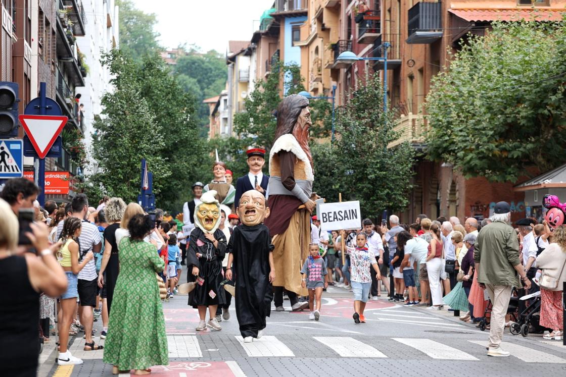 Errenteria despide por todo lo alto sus Madalenas