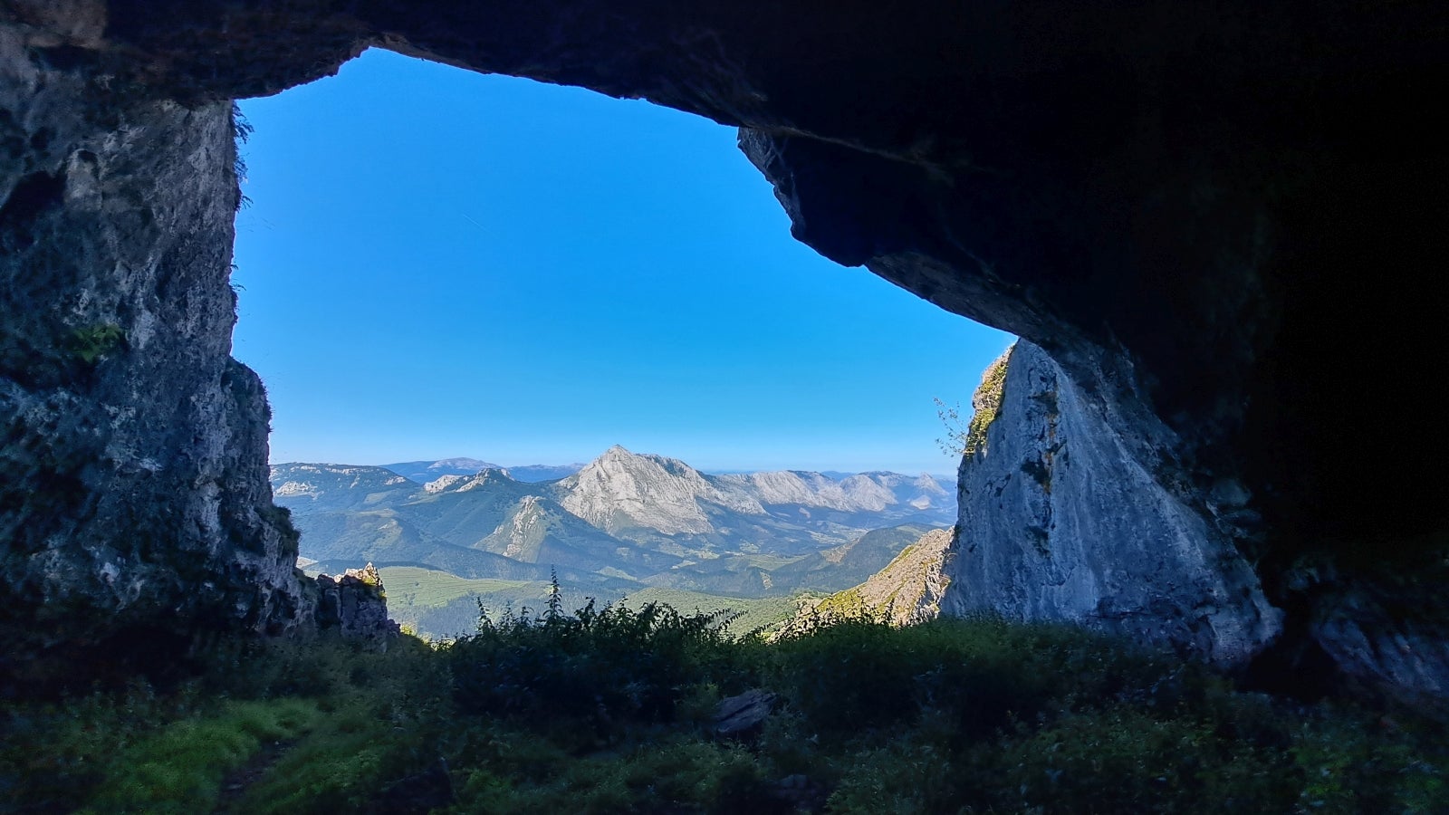 Udalatx, el gran escaparate de la muga