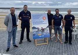 Martin Ibabe, Imanol Andonegui, Juan Marero, Xabier Aramburu y Jon Uranga presentando la campaña.