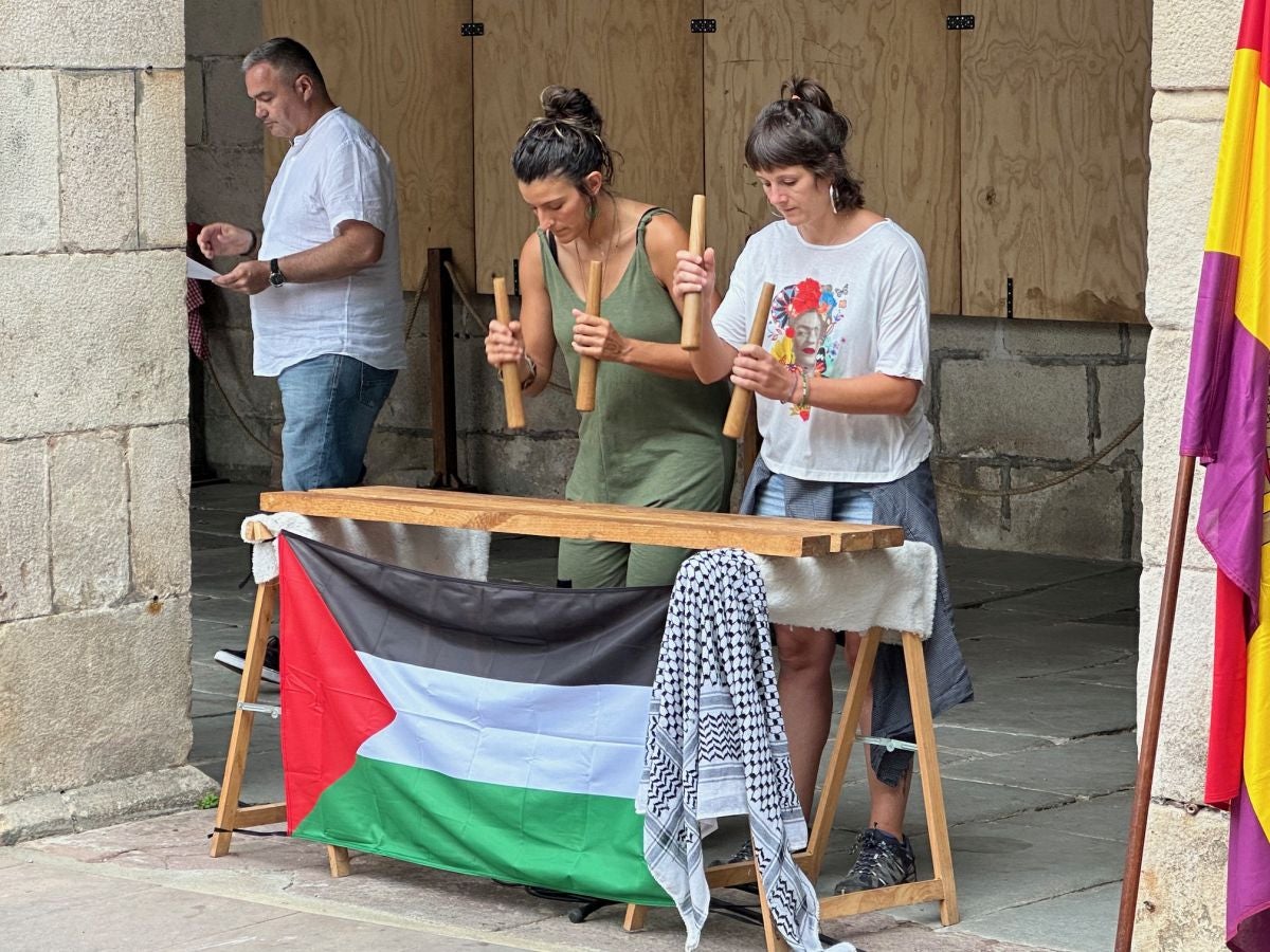 Txupinazo oficial a las fiestas de San Esteban en Bera