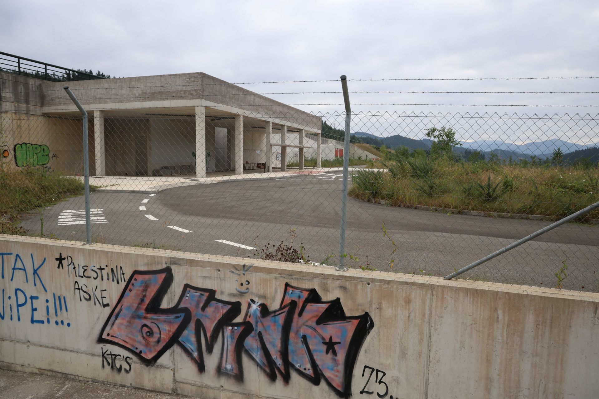 Las imágenes de la estación abandonada de Ezkio-Itsaso