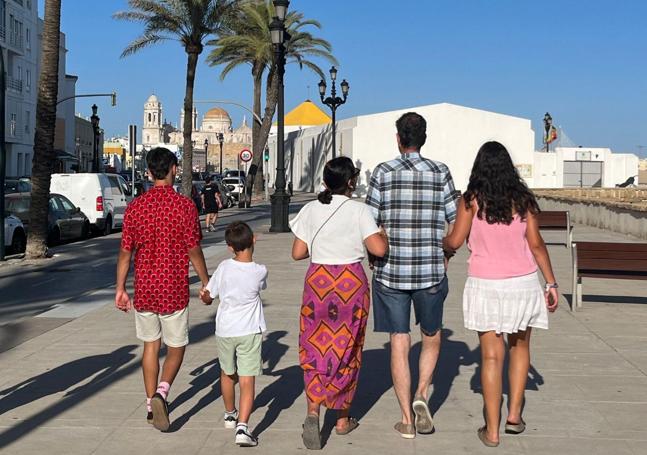 Eneko Goia y su familia se marcharán unos días de viaje a Grecia.