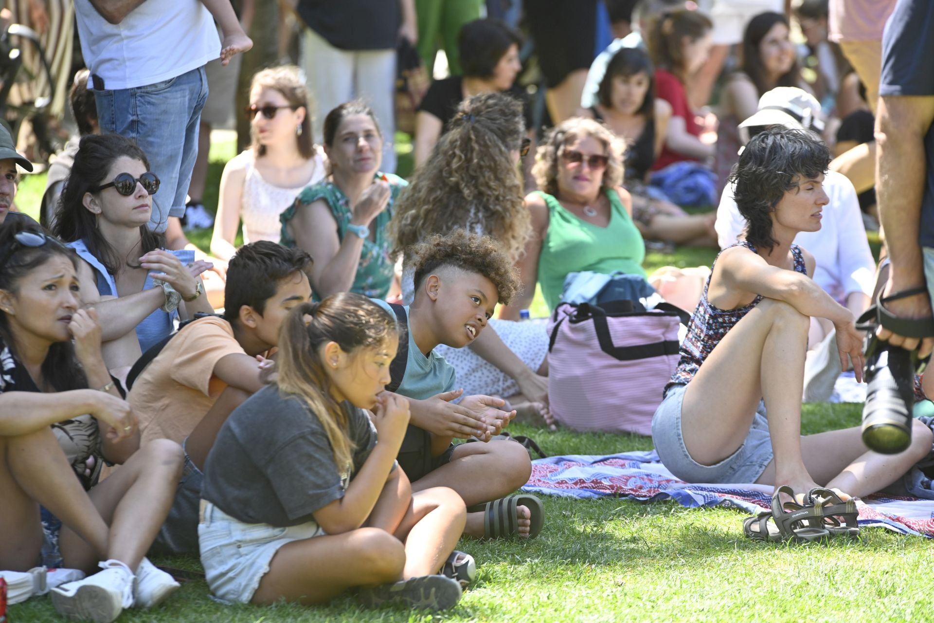 Buen ambiente en el arranque de Glad is the Day