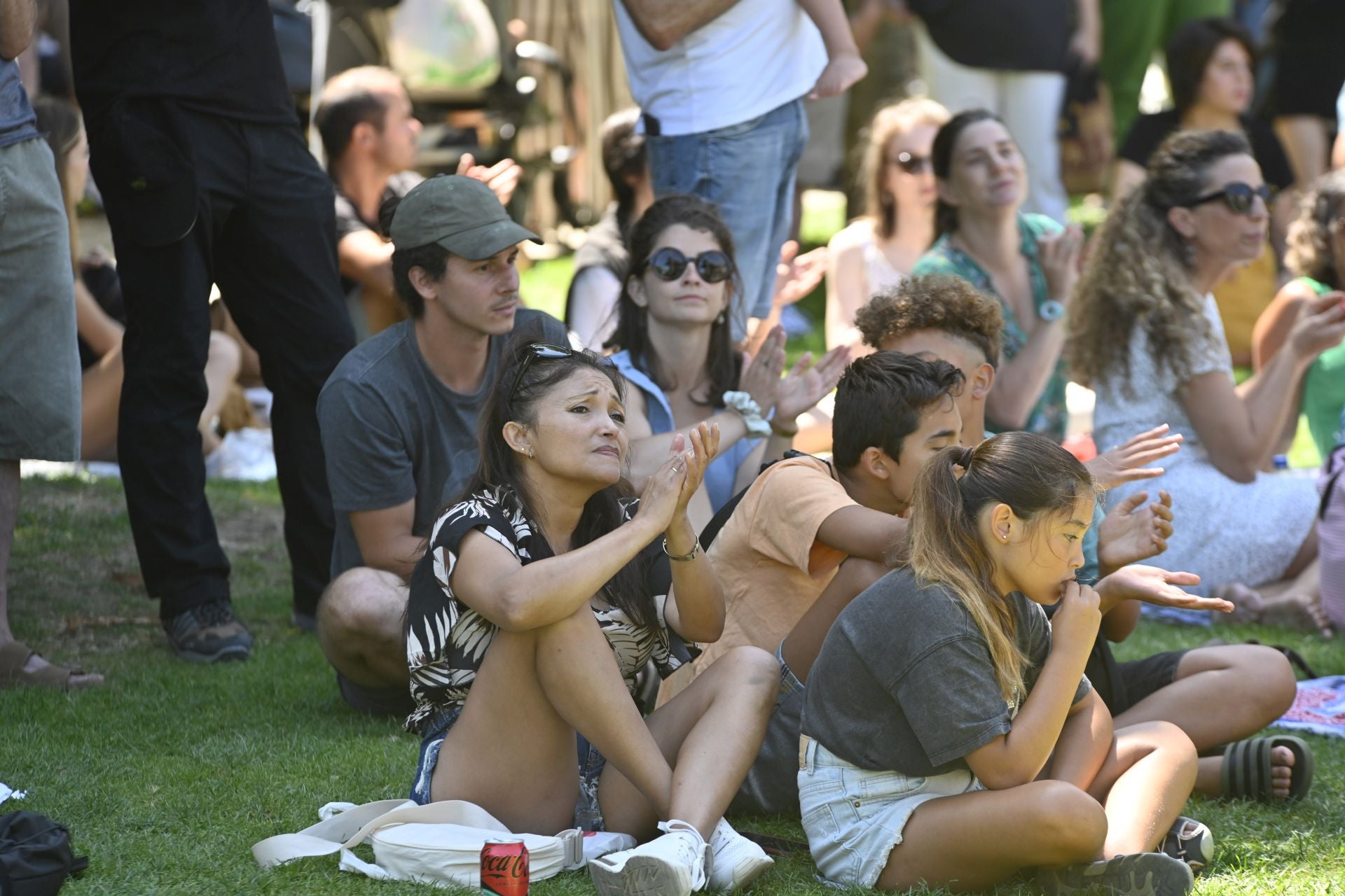 Buen ambiente en el arranque de Glad is the Day