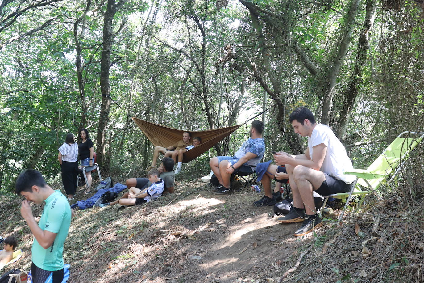 La afición vibra en el muro de Pillotegi