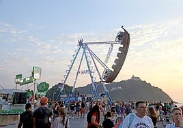 Altura. El barco vikingono ofrece vértigo y vistaspor el mismo precios.